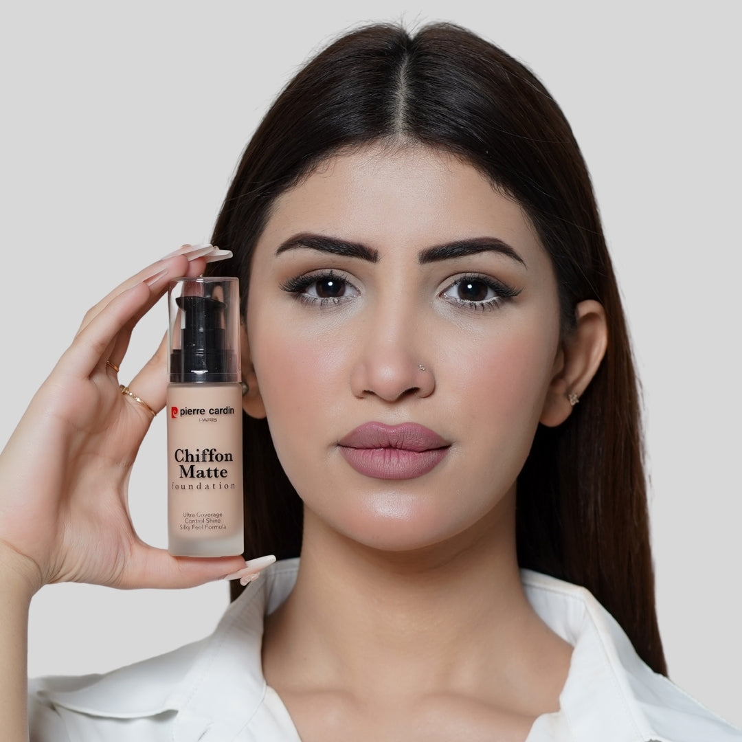Pierre Cardin Paris Chiffon Matte Foundation